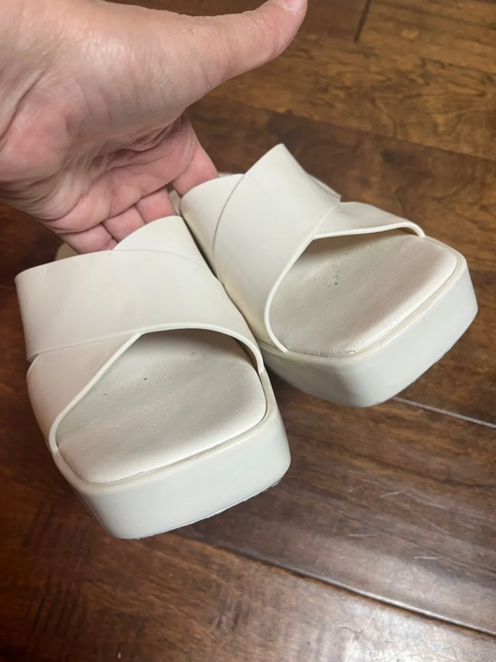 Jeffrey Campbell Bubblegum Platform Sandals, Cream, size 9